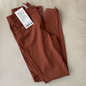 Lululemon city sleek high-rise pants